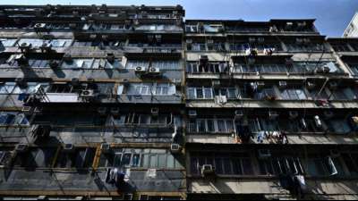 Hongkong verh&auml;ngt erstmals in Corona-Pandemie Lockdown &uuml;ber einige Viertel