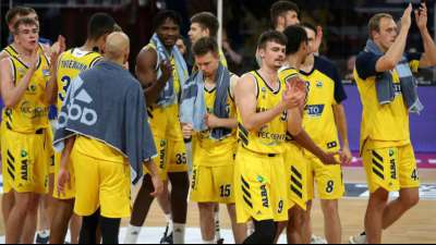 Basketball: Meister Alba verdrängt Crailsheim