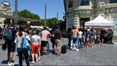 Corona-Tests auch in Frankreich ab Mitte Oktober kostenpflichtig