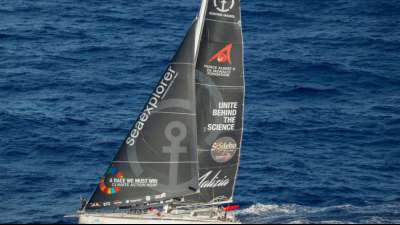 Kurz vor dem Ziel: Herrmann von Kollision ausgebremst