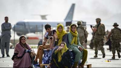 Dramatische Rettungsaktionen in Kabul dauern an