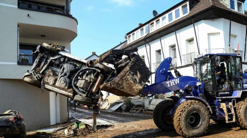 Technisches Hilfswerk leistet bisher größten Einsatz wegen Flutkatastrophe