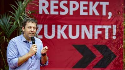 Klingbeil: "Union macht unanst&auml;ndigsten Wahlkampf seit Jahrzehnten"