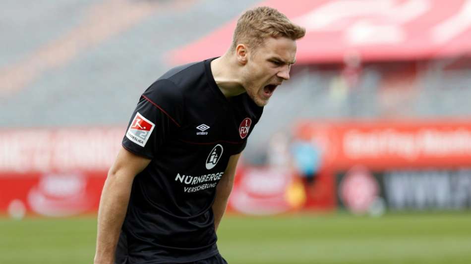 1. FC Nürnberg schlägt Rostock und springt auf Aufstiegsplatz