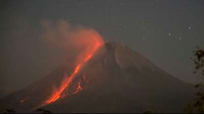 Vulkan Merapi in Indonesien ausgebrochen