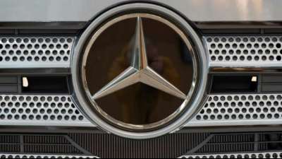 Daimler und Mercedes-Benz zahlen Angestellten Prämie von bis zu 6000 Euro 