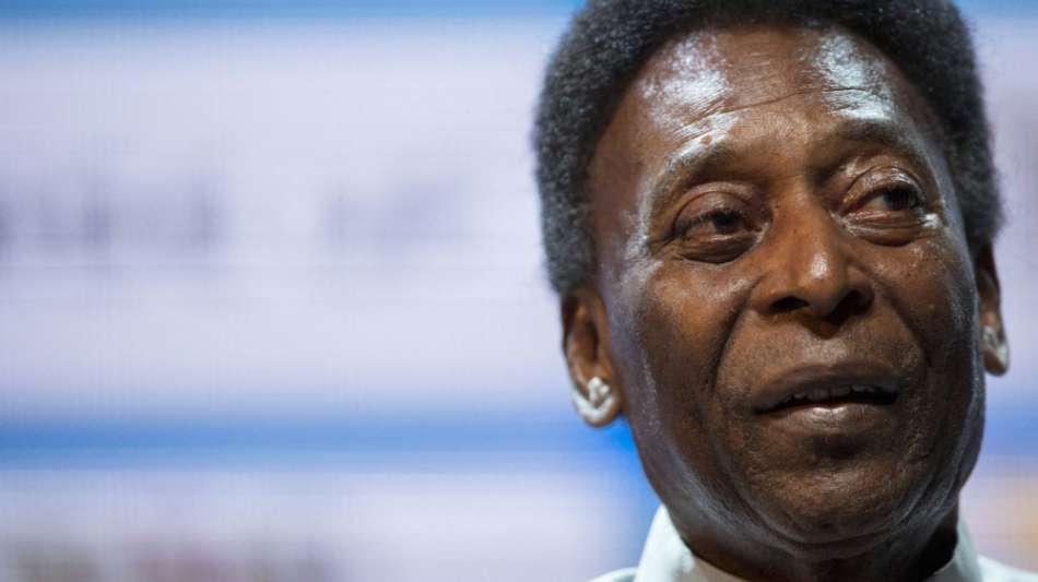 "Ich bitte Gott": Fu&szlig;ball-Ikone Pele (81) betet f&uuml;r die Ukraine