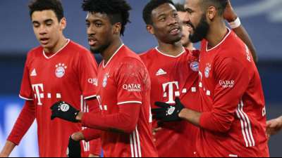 Nach Ausrutschern der Verfolger: FC Bayern setzt sich ab