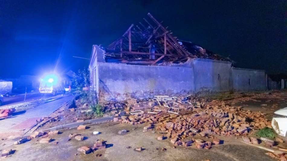 Dutzende Verletzte durch Tornado in Tschechien