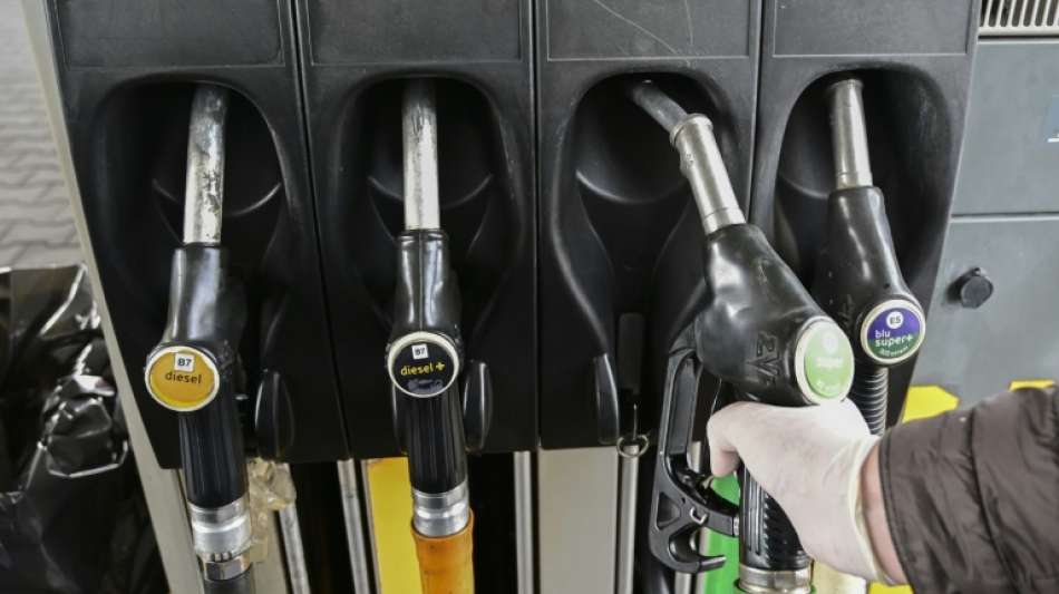 M&uuml;ller: Anstieg von Benzinpreis auf zwei Euro pro Liter "absolut" m&ouml;glich