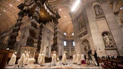Papst tritt nach Ischias-Leiden wieder öffentlich auf