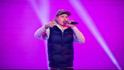 Schweden nach t&ouml;dlichen Sch&uuml;ssen auf bekannten Rapper unter Schock

