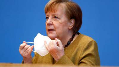 Merkel: "Harte Einschnitte" in der Corona-Pandemie zahlen sich aus