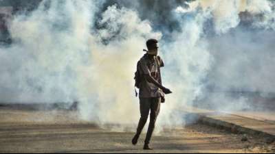 Sieben Demonstranten am Tag des Putsches im Sudan get&ouml;tet