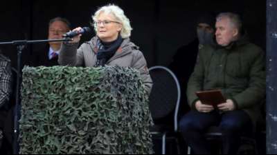 Lambrecht besucht deutsche Soldaten an Nato-Ostflanke in Litauen