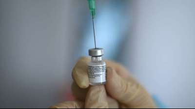 Müller nennt Verwirrung um angebliche Impfstoffproduktion in Berlin "kurios"