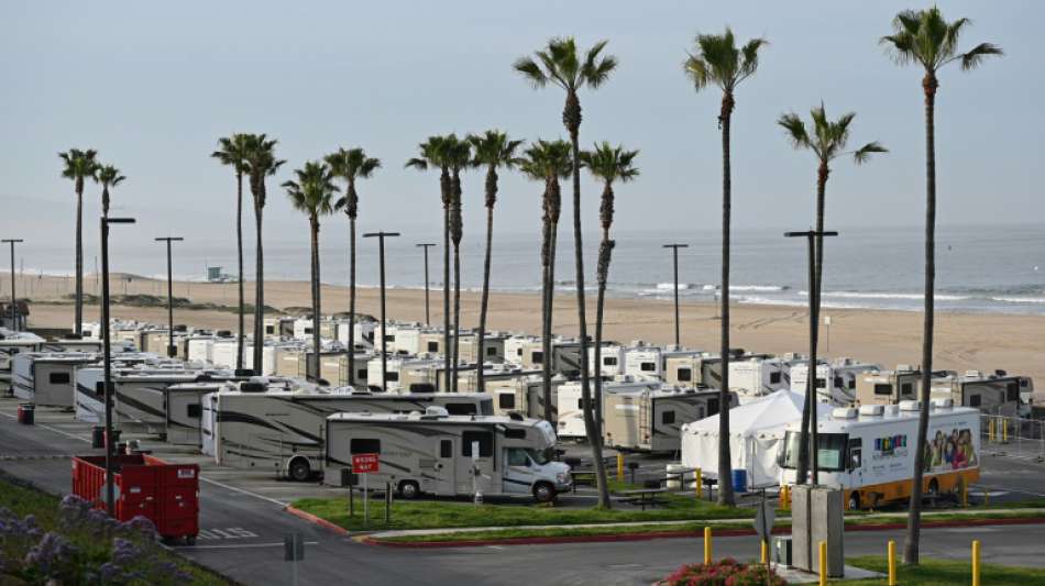 Los Angeles bringt Obdachlose in Corona-Krise auf Campingplatz am Meer unter