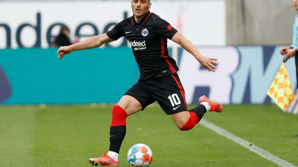 Frankfurt verpasst Befreiungsschlag trotz Kostic-Treffer