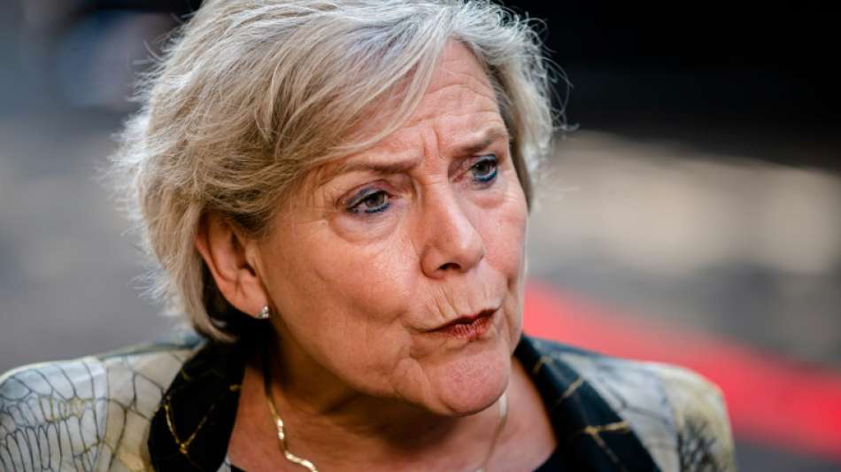 Niederl&auml;ndische Verteidigungsministerin tritt nach Afghanistan-Desaster zur&uuml;ck