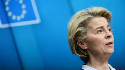 Von der Leyen: Gesetzesvorschlag f&uuml;r EU-Impfausweis im M&auml;rz