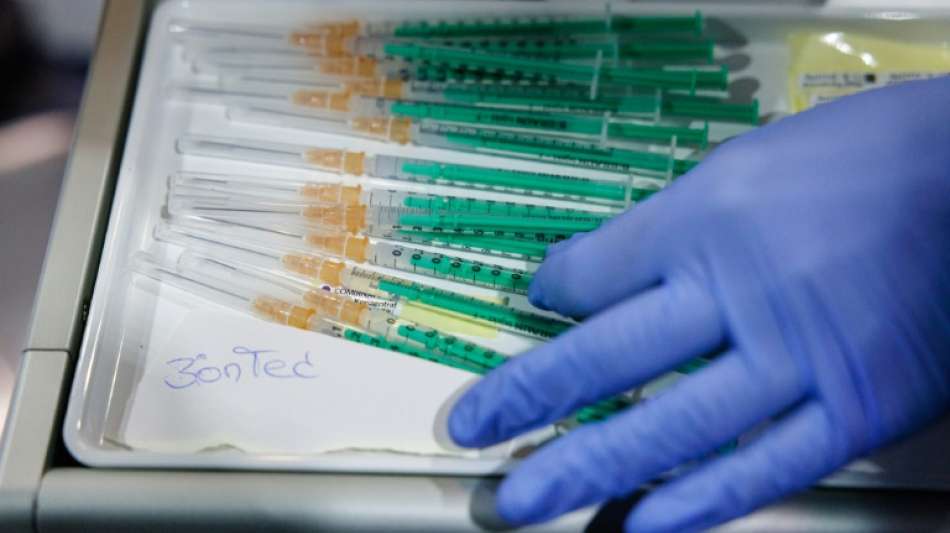 Eilantrag gegen Impfpflicht in Pflege und Medizin scheitert in Karlsruhe