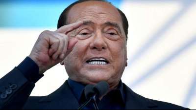 Italiens Ex-Regierungschef trotz Corona-Infektion und Lungenentzündung "stabil"