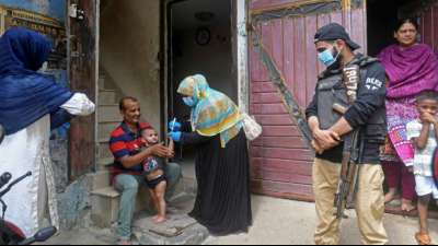 Polio-Impfungen in Pakistan nach viermonatiger Corona-Pause wieder aufgenommen