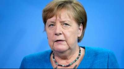 Merkel h&auml;lt besondere Unterst&uuml;tzung des Ostens weiter f&uuml;r erforderlich 