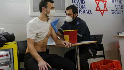 Berichte: Biontech-Impfstoff stoppt Virus&uuml;bertragung zu fast 90 Prozent