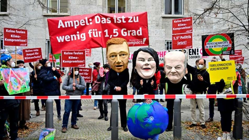 Ampel-Parteien suchen auf Spitzenebene Kompromisse in Koalitionsverhandlungen