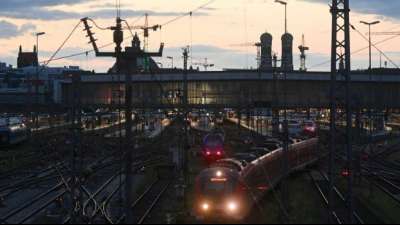 Heil wirbt f&uuml;r Einigung im Tarifkonflikt bei der Bahn