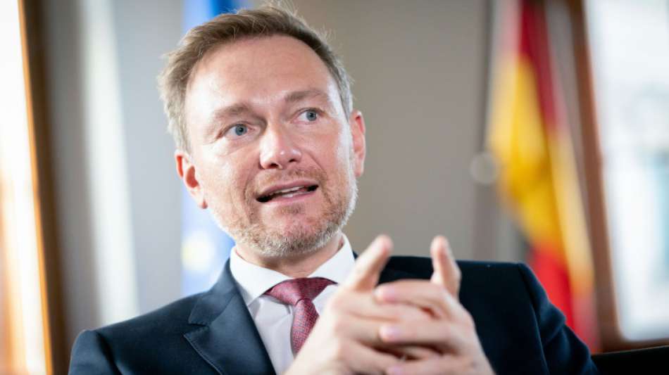 Lindner wirbt bei FDP-Dreikönigstreffen um enttäuschte SPD-Wähler