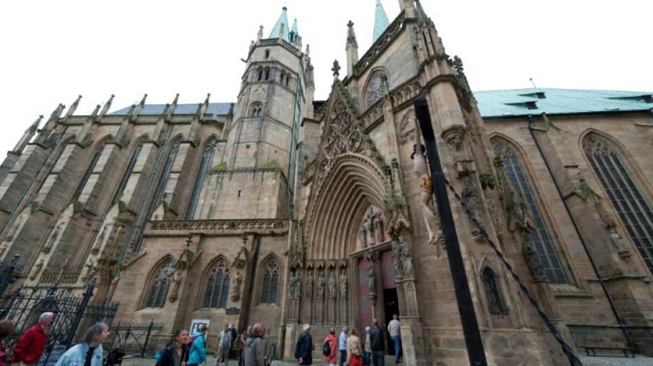 Erfurter Domstufen f&uuml;r Ski- und Rodelabfahrten gesperrt