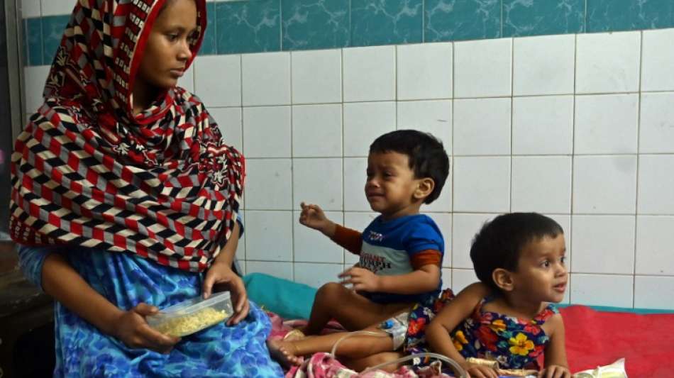 Zweieinhalbjährige siamesische Zwillinge aus Bangladesch sollen getrennt werden