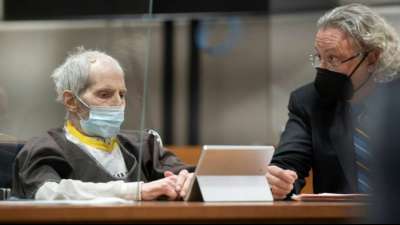 Wegen Mord verurteilter US-Immobilienerbe Durst hat Covid-19