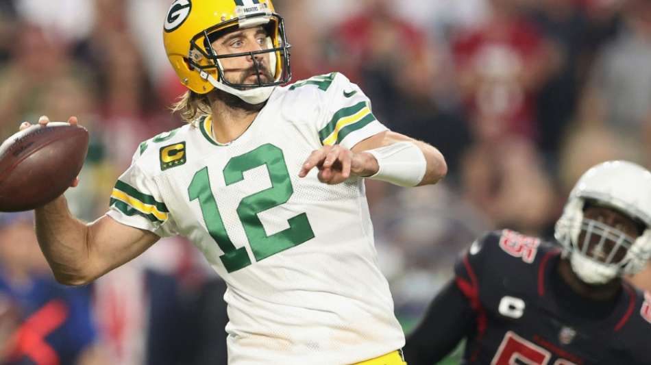 Angeblich ungeimpft: NFL-Superstar Rodgers f&auml;llt mit Corona aus