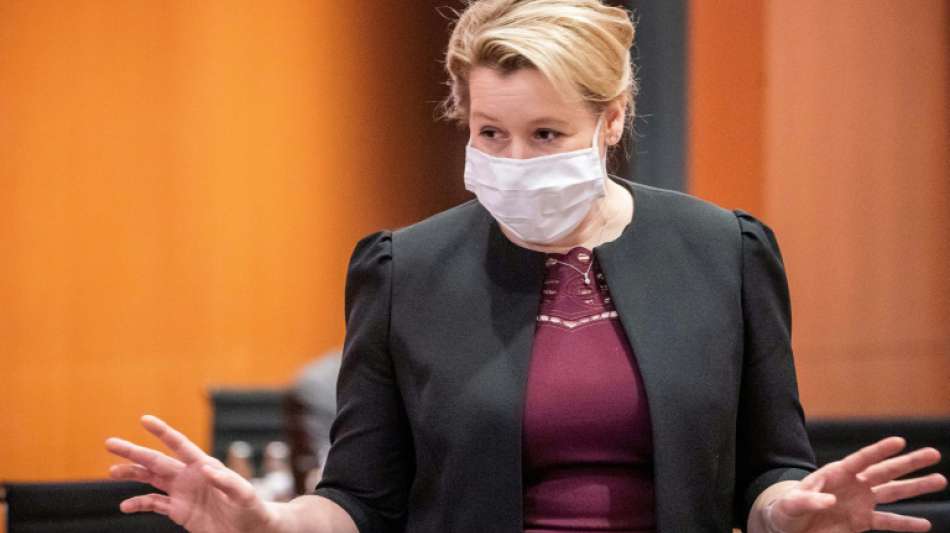 Frauen auf Leitungsebene der obersten Bundesbeh&ouml;rden noch immer unterrepr&auml;sentiert