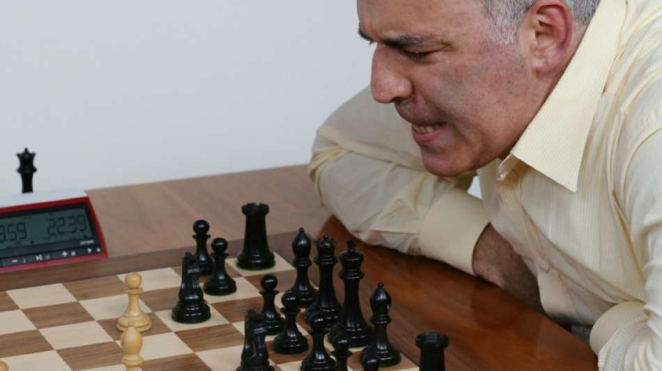 Kasparow und andere Schach-Stars spielen im Mai Online-Turnier