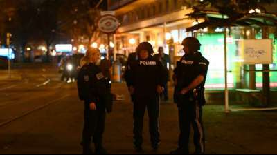 Mindestens zwei Todesopfer durch  Anschlag in Wien 