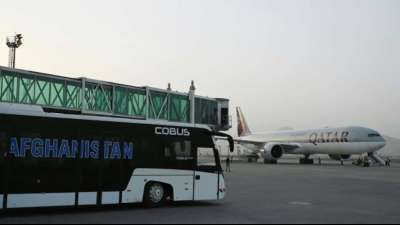 Zweiter Evakuierungsflug von Kabul nach Katar mit 158 Menschen an Bord gestartet