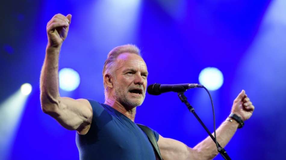 Sting verdankt psychische Gesundheit dem Gitarrenspiel