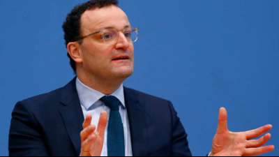 Bundesgesundheitsminister Spahn zeigt sich offen f&uuml;r Impfgipfel