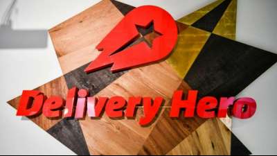 Lieferdienst Delivery Hero kauft fünf Prozent der Anteile von Konkurrent Deliveroo