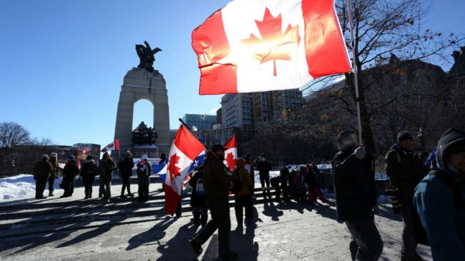 Corona-Proteste in Kanada mit demonstrierenden Lkw-Fahrern
