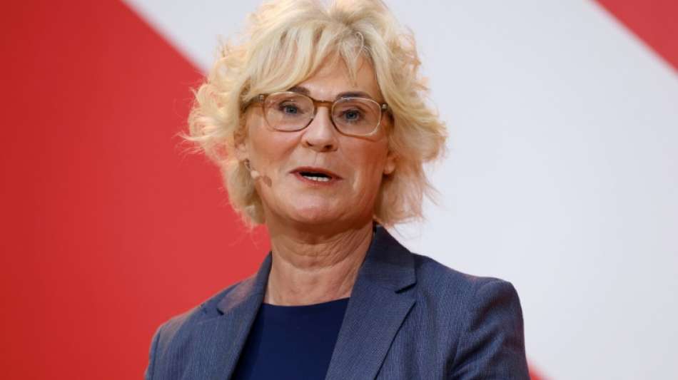 Lambrecht: Nein zu Waffenlieferungen an die Ukraine Konsens in der Bundesregierung