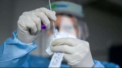 Schon wieder 18.129 Corona-Neuinfektionen in Deutschland