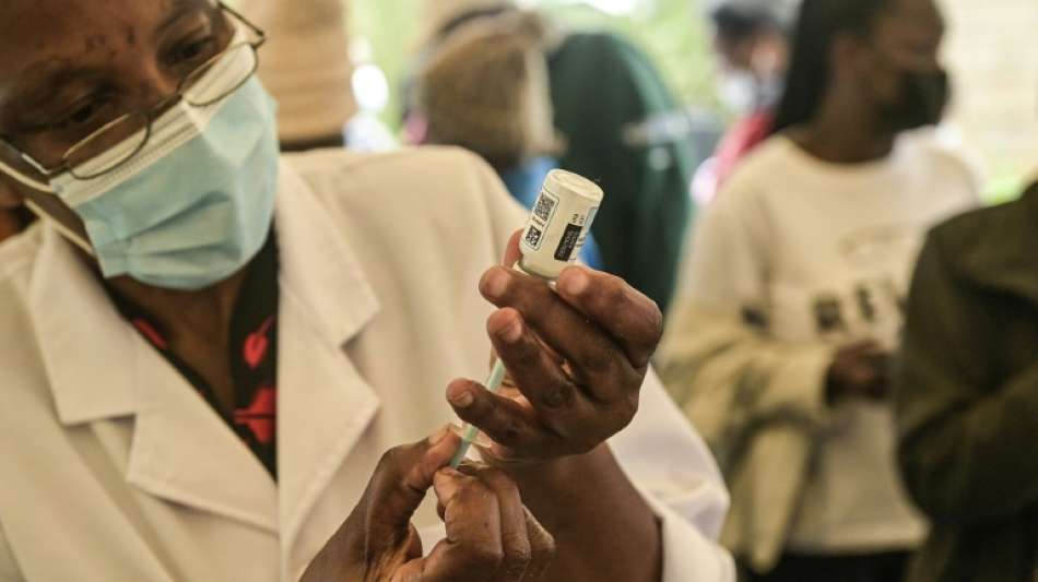 Ungeimpfte in Kenia dürfen nicht mehr in Nahverkehr und Regierungsgebäude