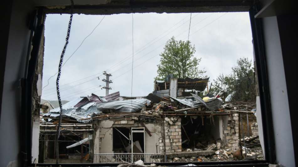 Schwere nächtliche Angriffe auf die Hauptstadt Berg-Karabachs