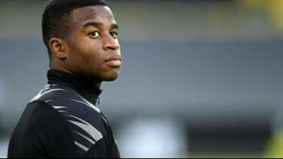 Moukoko j&uuml;ngster Spieler und Torsch&uuml;tze der deutschen U21-Geschichte