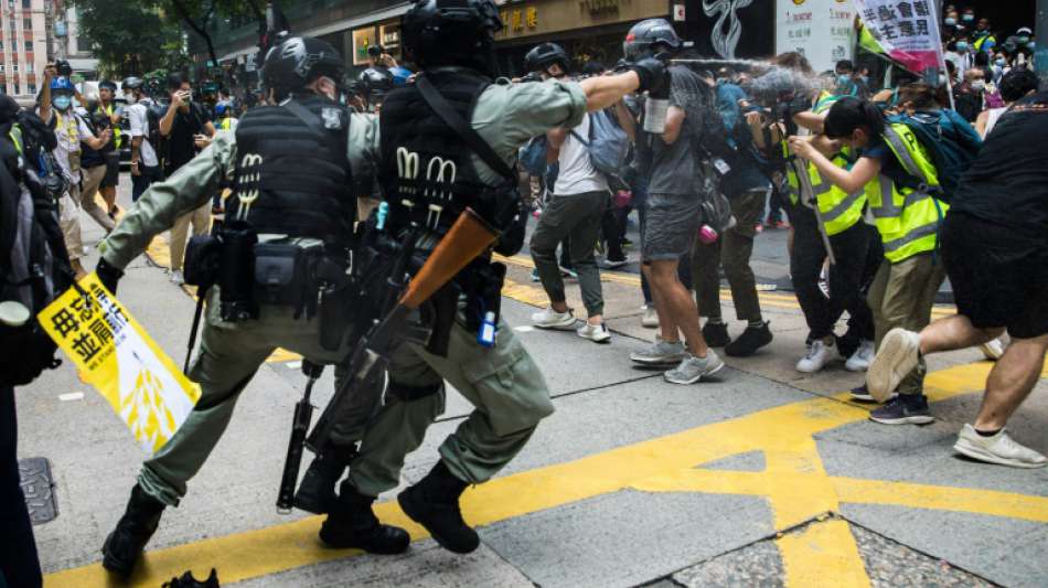 Polizei meldet erste Festnahme unter neuem Sicherheitsgesetz in Hongkong